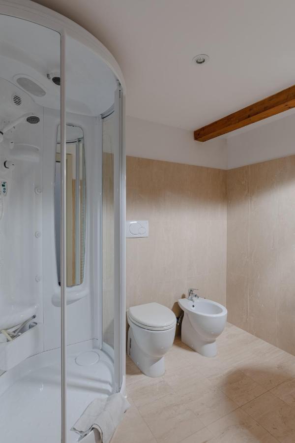 Torre Capranica Aparthotel Rome Buitenkant foto